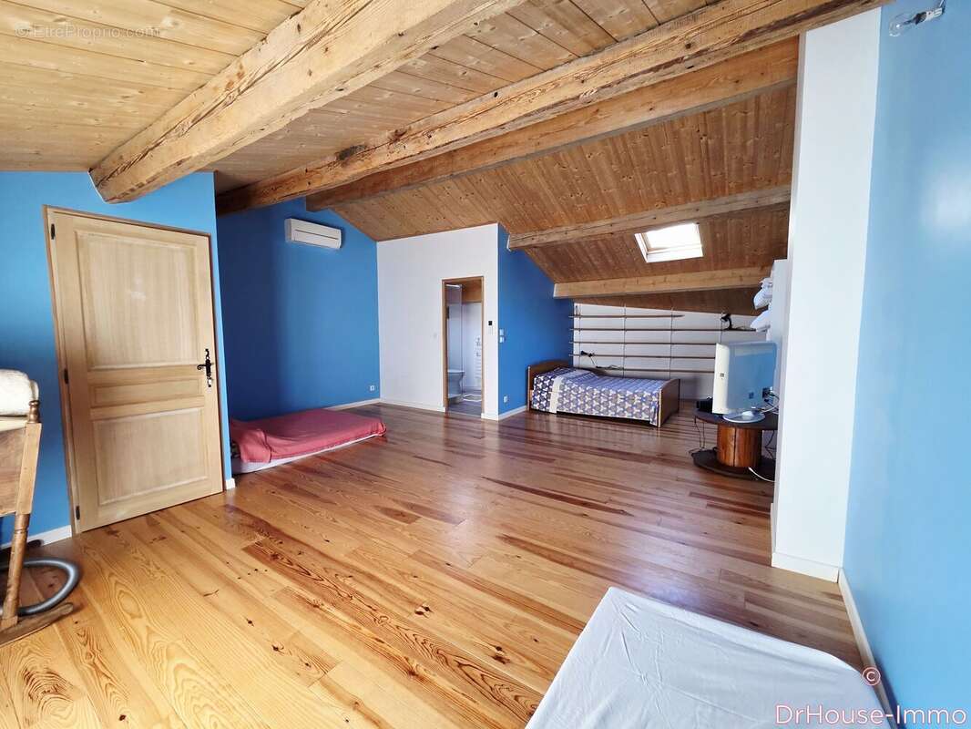 Maison 227 m² à Capestang  - photo 14