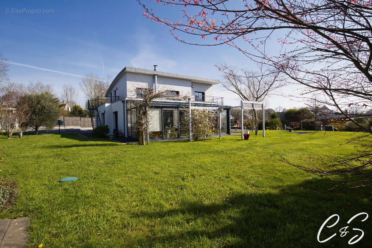 Maison à TREMEOC