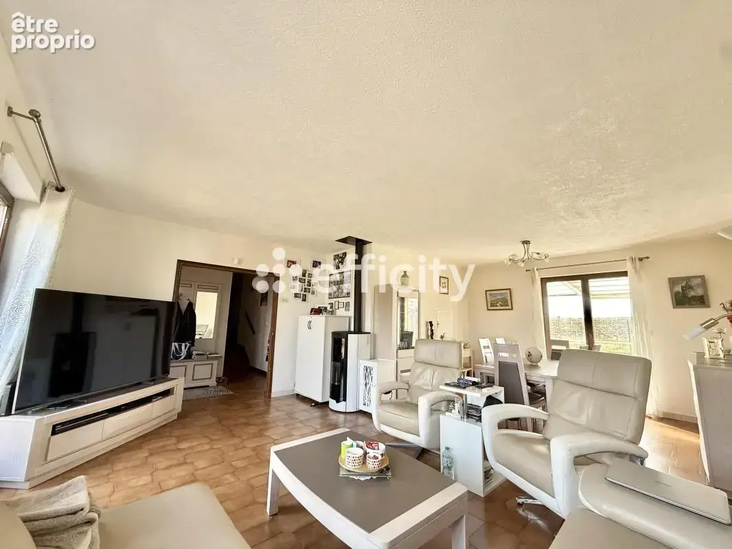 Maison 5 pièces 115 m² à vendre à Tiercelet (54190) - photo 6