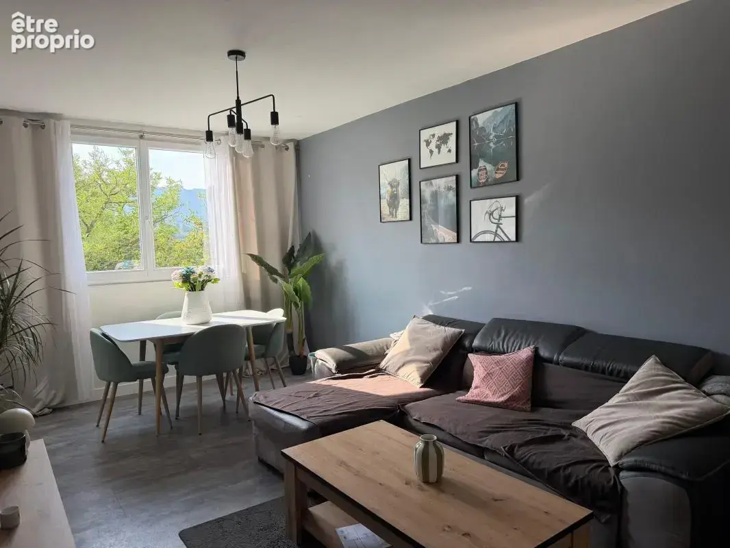 Appartement à AIX-LES-BAINS