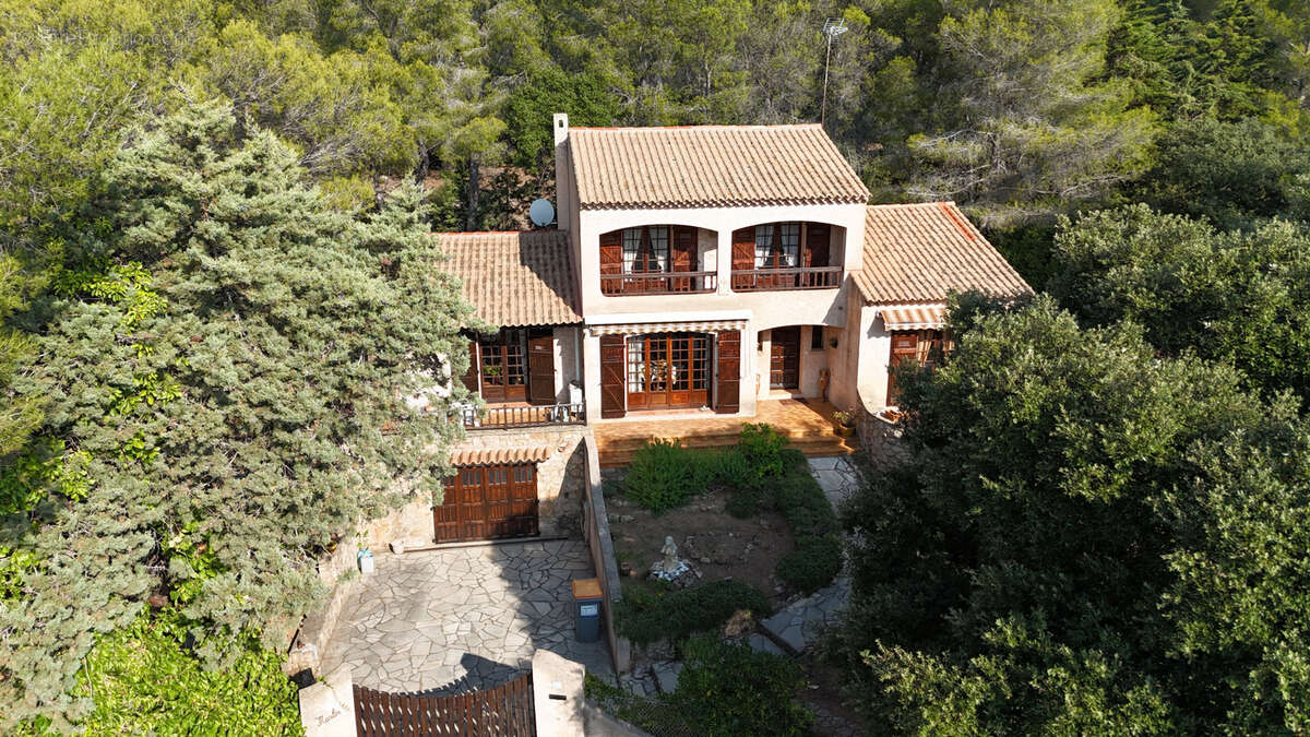 Maison à SAINT-RAPHAEL