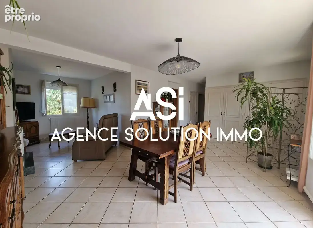 Maison Bonchamp-les-laval 97.80 m² - 3 chambres - 349 m² de terrain - photo 2