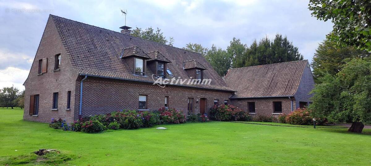 4148 (42) - Maison à HESDIN