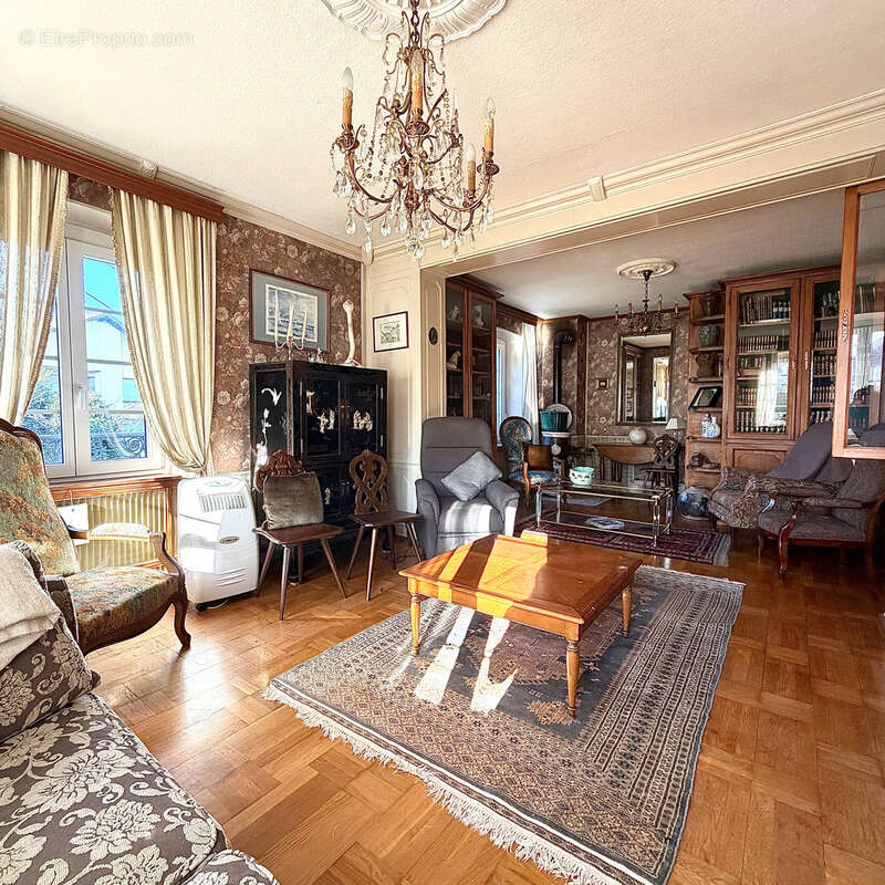 Maison à MORSCHWILLER-LE-BAS