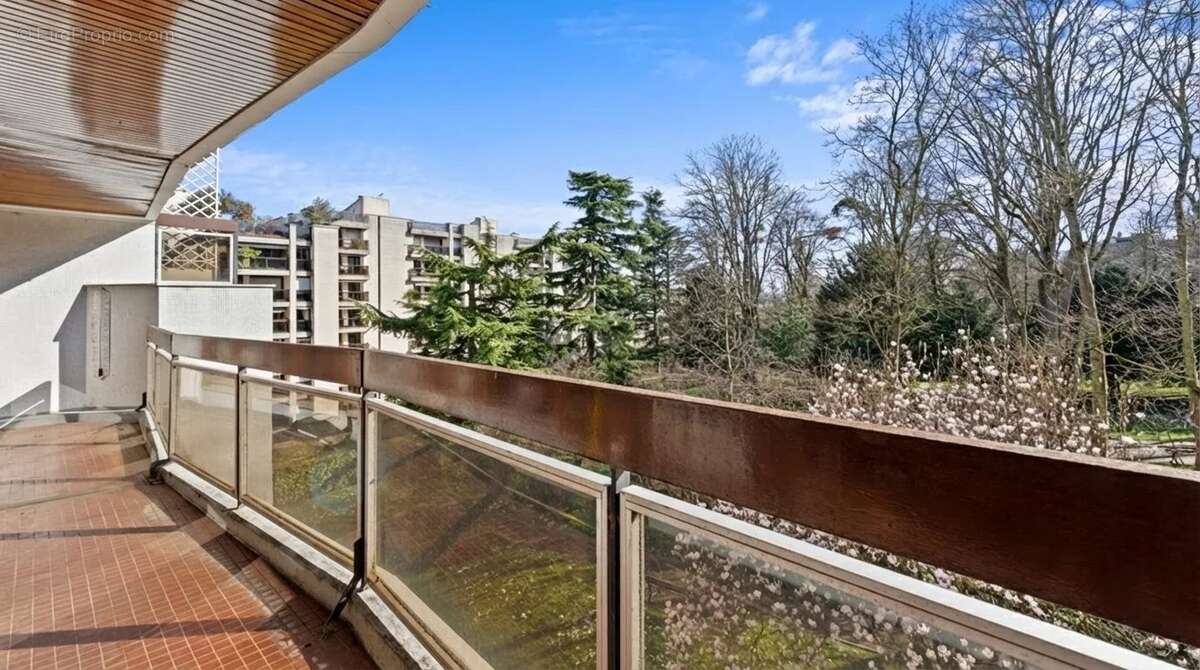 Appartement à SAINT-CLOUD
