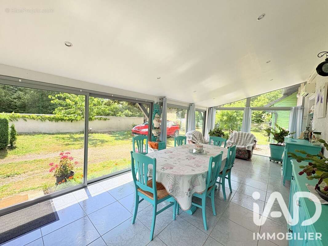 Maison 105 m² à Le Fau  - photo 3