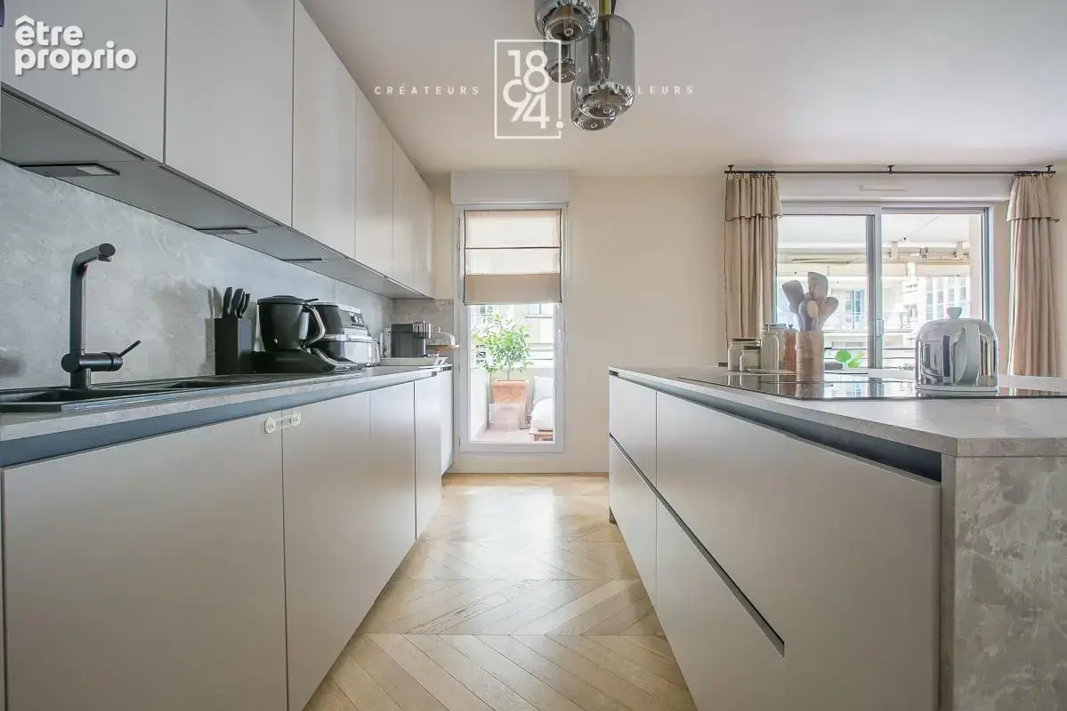 Superbe T4 de 120 m² avec terrasse et double Box - Carré d’Or - photo 8