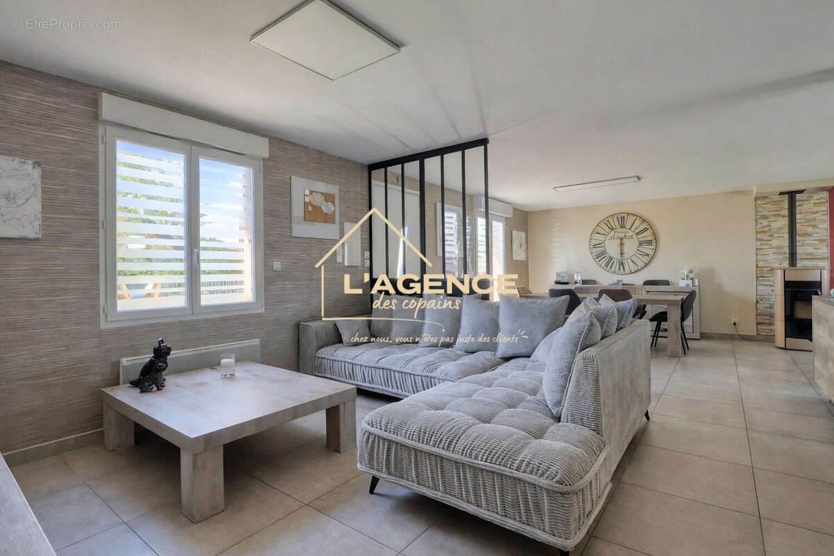 Maison à HAZEBROUCK