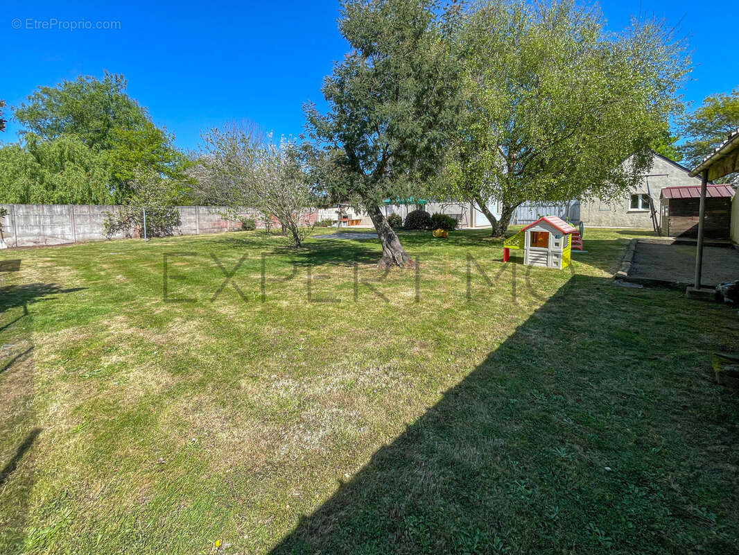 Maison à SAINT-LYPHARD