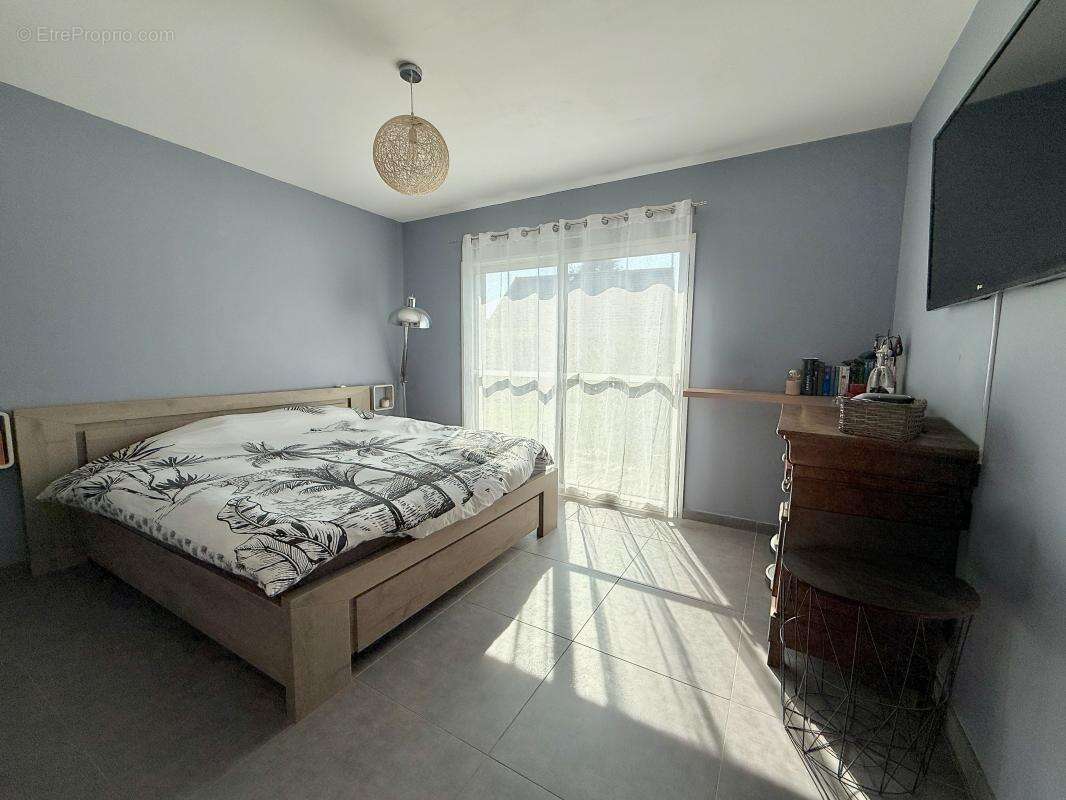 Maison à SAINT-PIERRE-DE-VARENGEVILLE