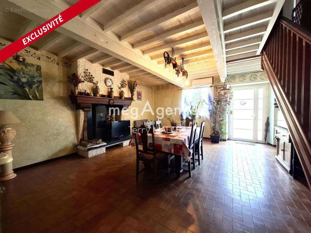 maison avec 4 chambres - photo 3