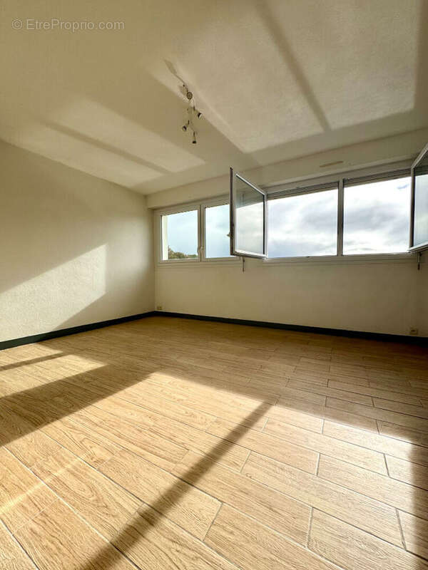 Appartement à LANESTER