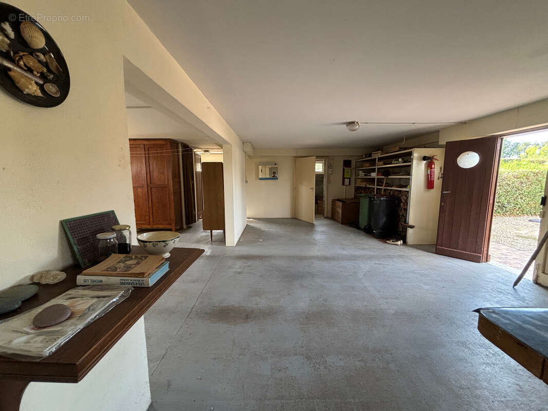 Maison traditionnelle 5 chambres – Sous-sol total – Fort potentiel BLENEAU (89) - photo 11