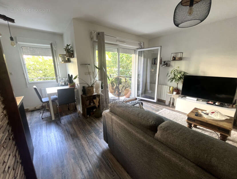 Appartement à TASSIN-LA-DEMI-LUNE