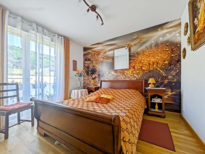 Appartement à EVIAN-LES-BAINS