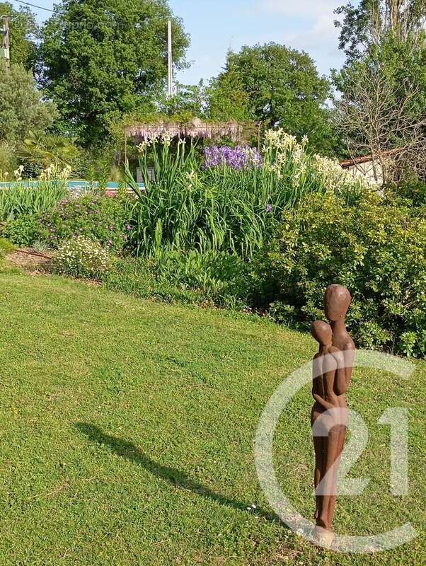 Maison à MONTGAILLARD