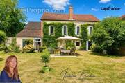 Maison à NAVILLY
