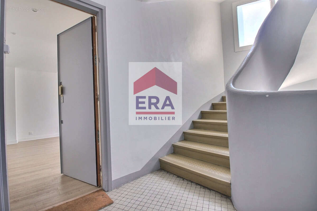 Appartement à SAINT-OUEN