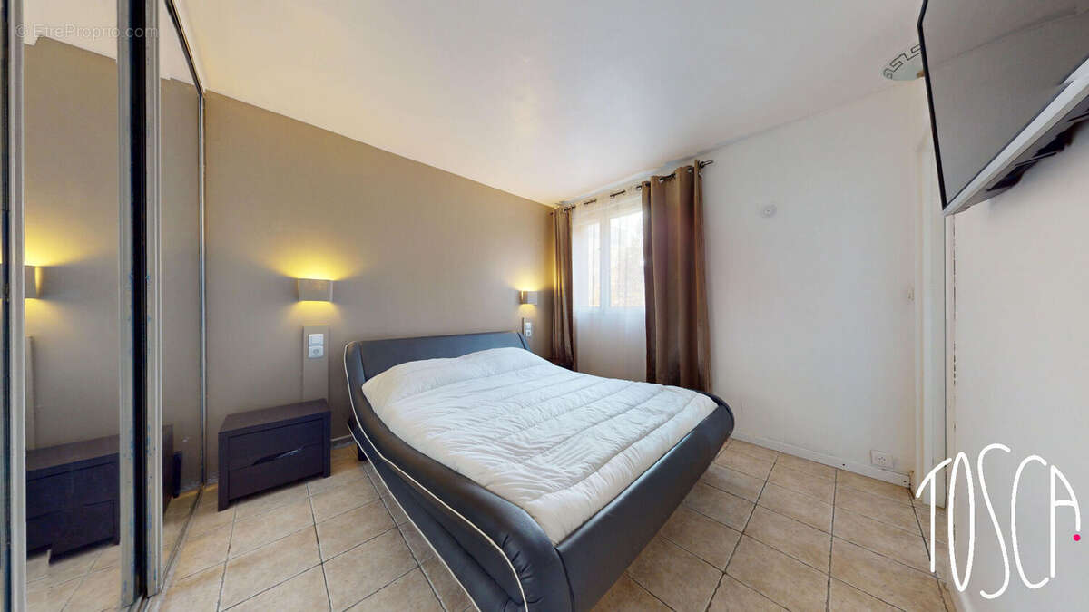 Appartement à THIAIS