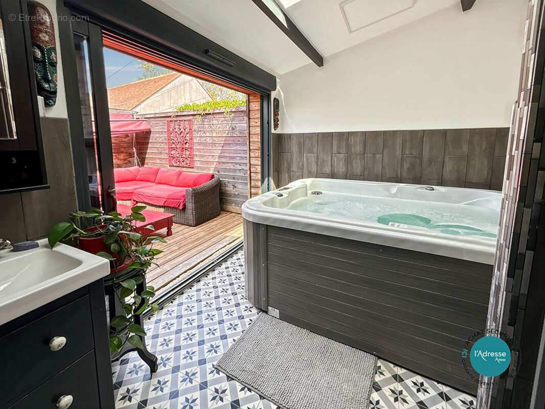 Maison Fontenay Le Vicomte 6 pièces 175 m2 - photo 6
