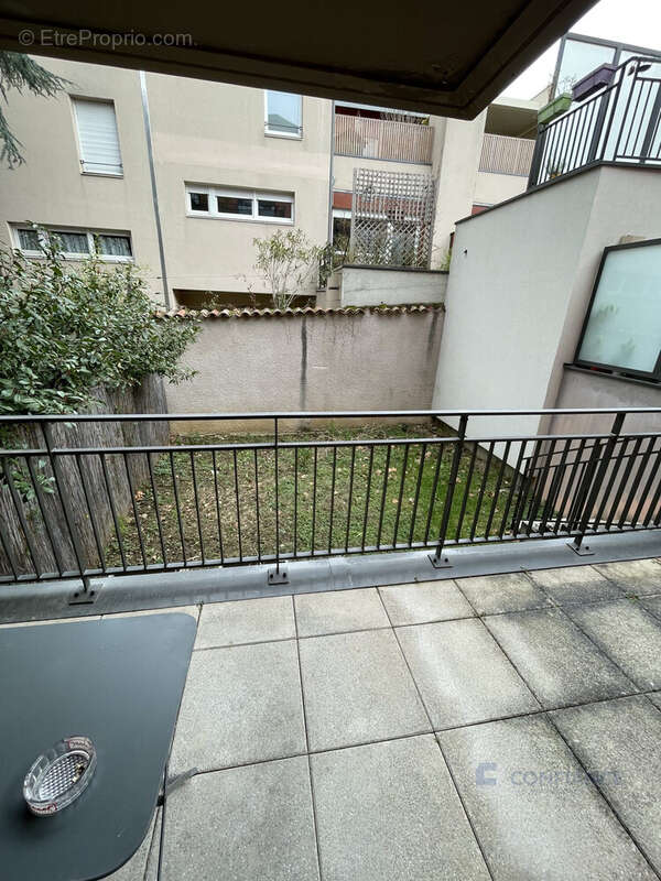 Appartement à OULLINS