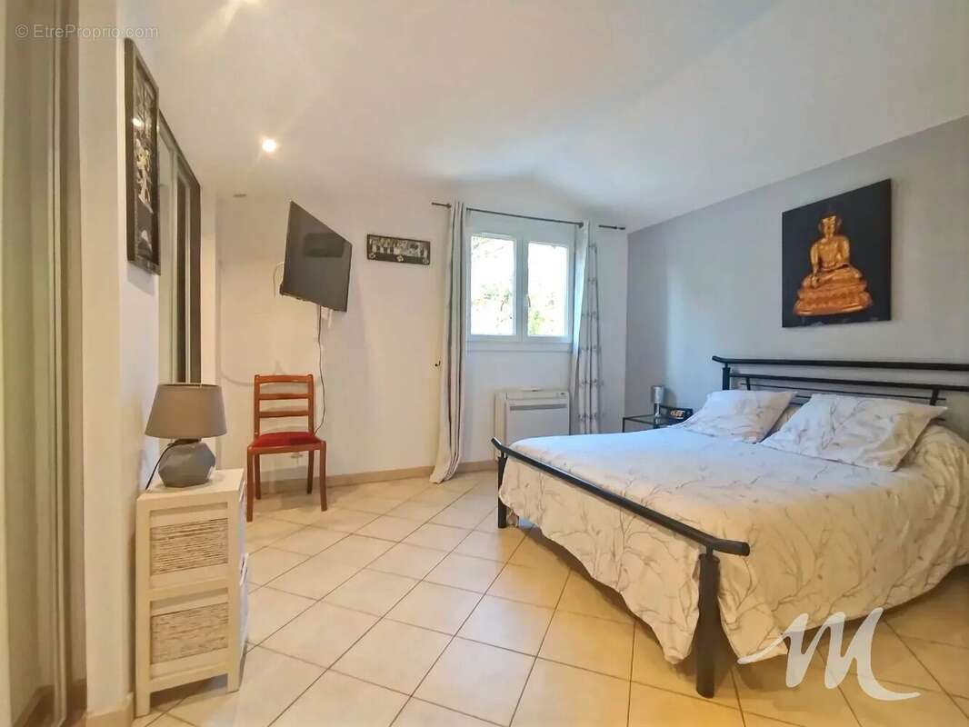 Maison à SAINT-MAXIMIN-LA-SAINTE-BAUME