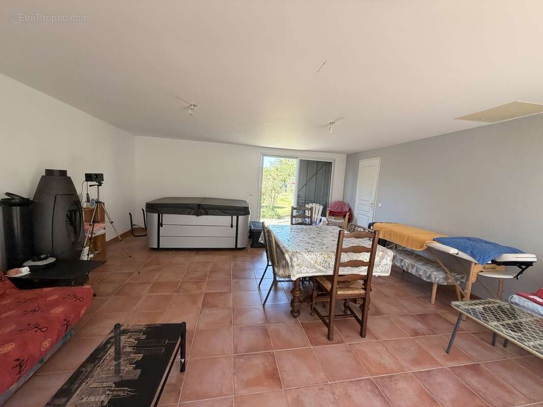 Maison à LABOUTARIE
