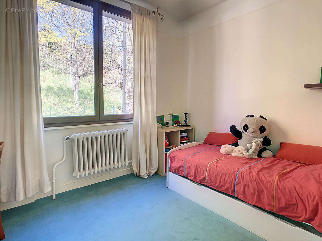 Maison 199m² à suresnes - photo 7
