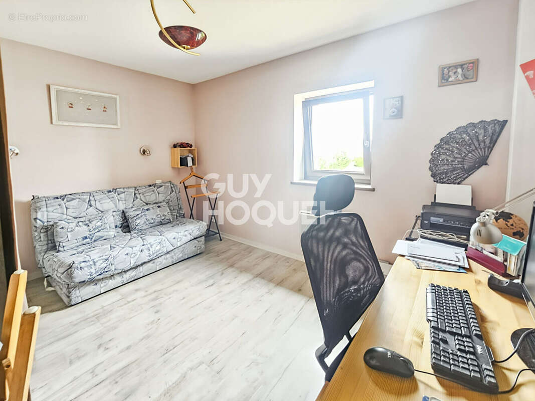 Maison 5 pièces à vendre à Liverdy en Brie - photo 7