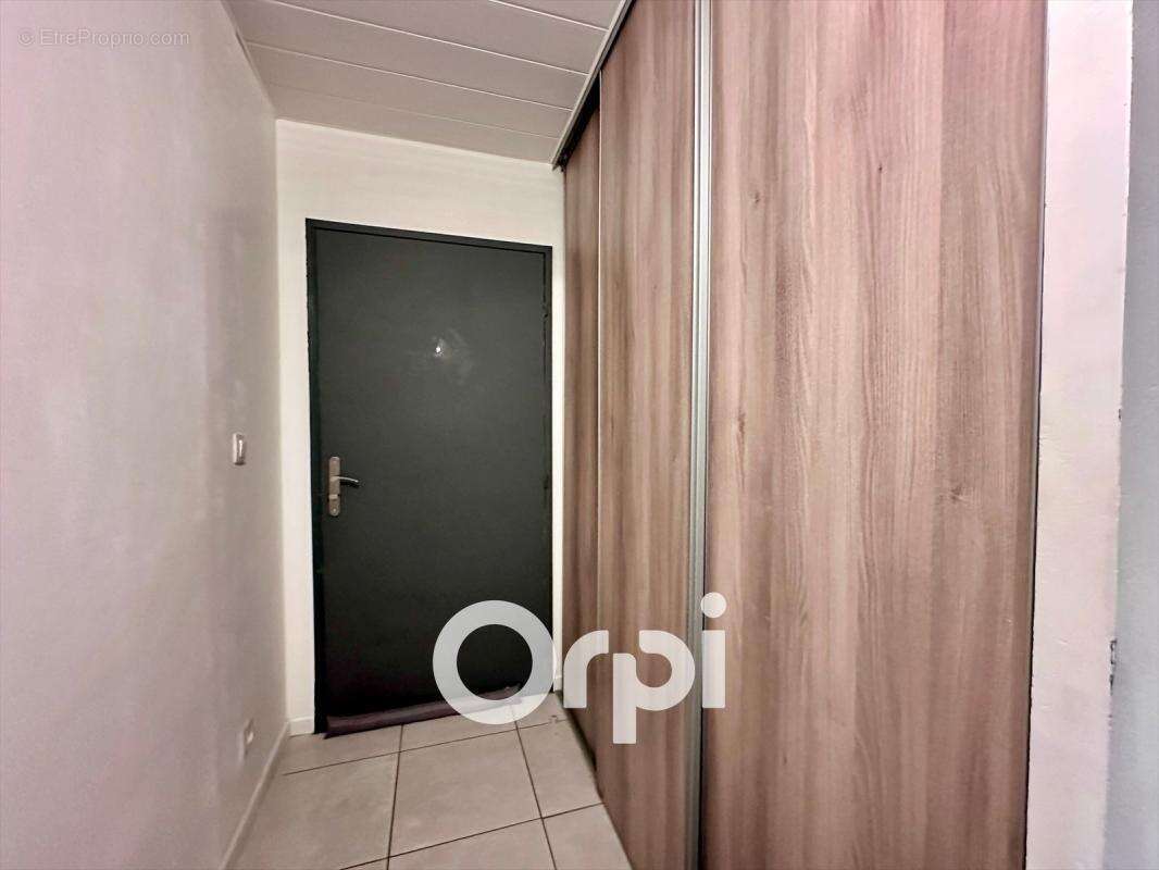 Appartement à SAINT-MARTIN-D&#039;HERES