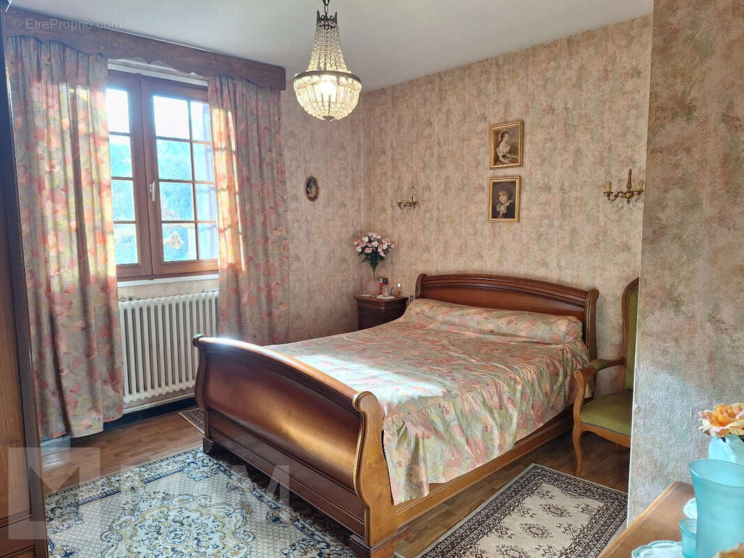 Maison à QUILLAN