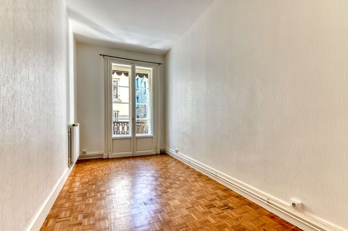 Appartement à LYON-1E