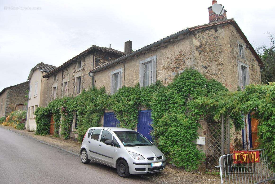 n°1 - Maison à SAINT-BONNET-BRIANCE