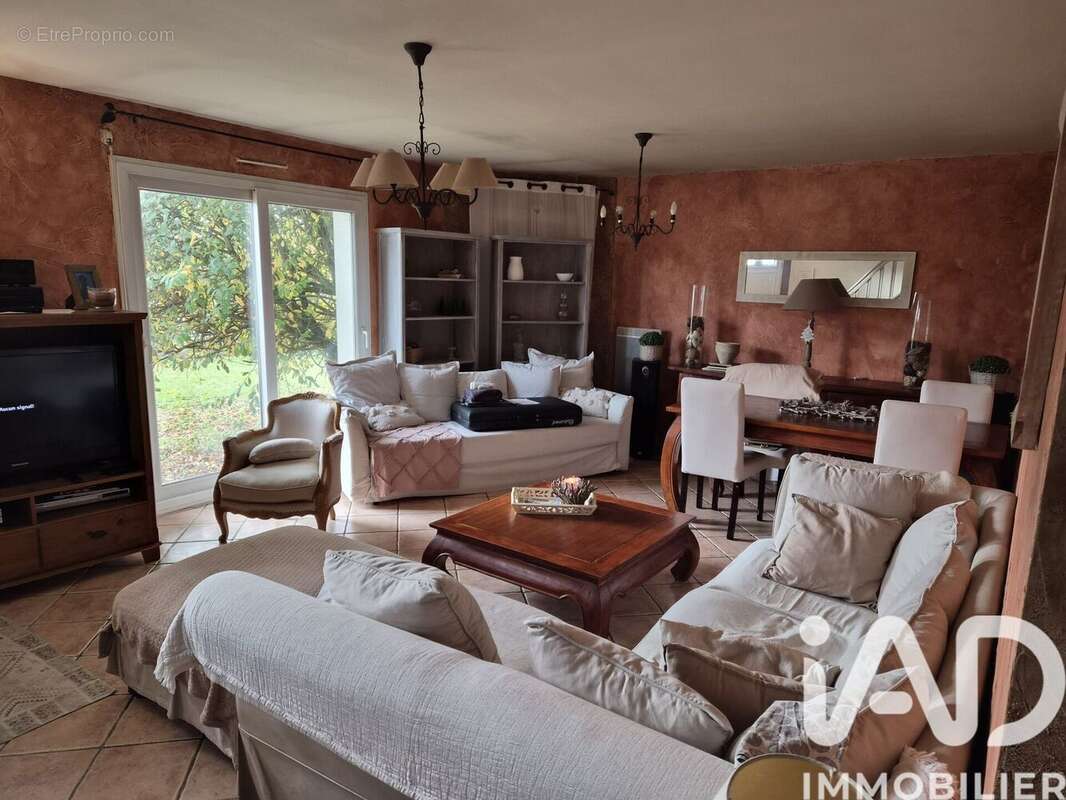 Photo 5 - Maison à VILLERMAIN