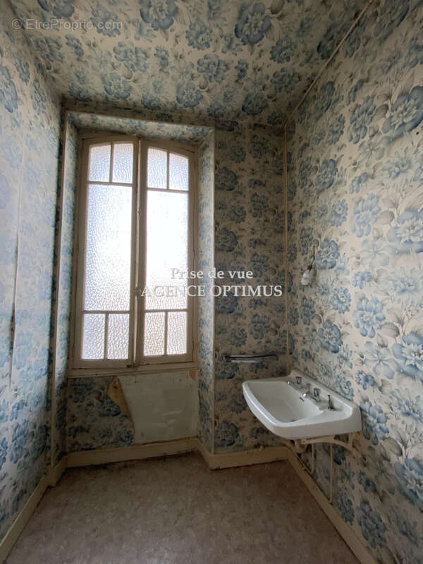 Maison à VILLENEUVE-LA-GUYARD