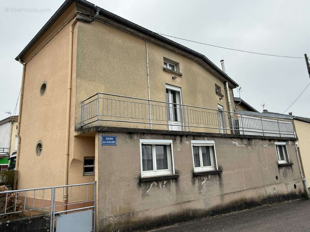 Maison à MONTHUREUX-SUR-SAONE