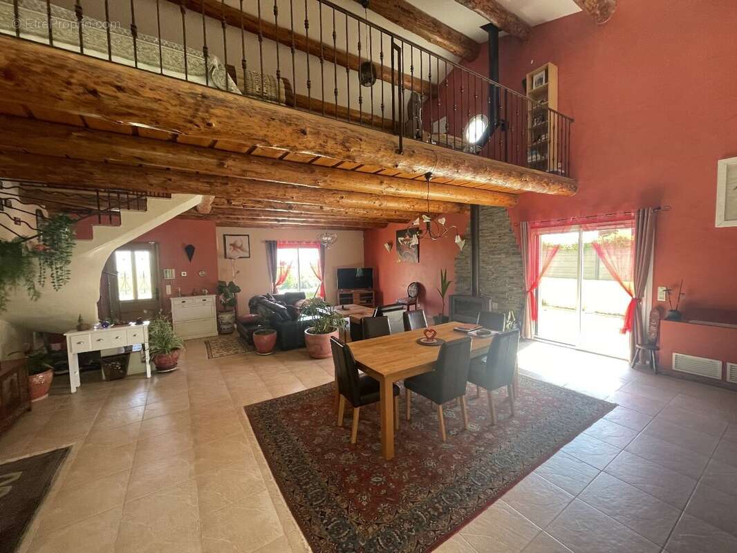 Maison à PUISSALICON