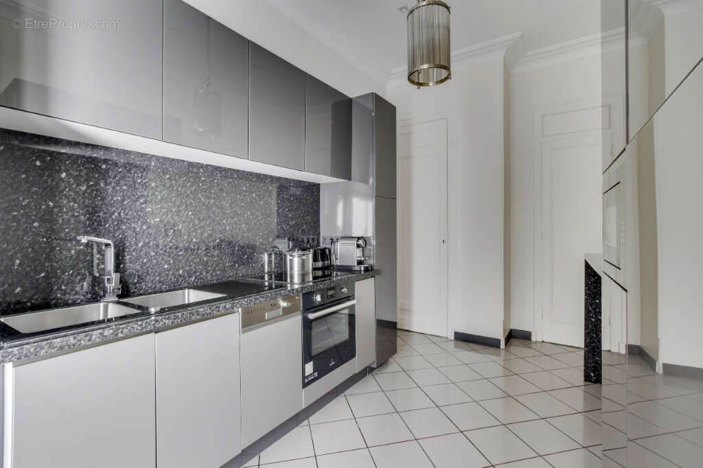 Appartement à LYON-7E