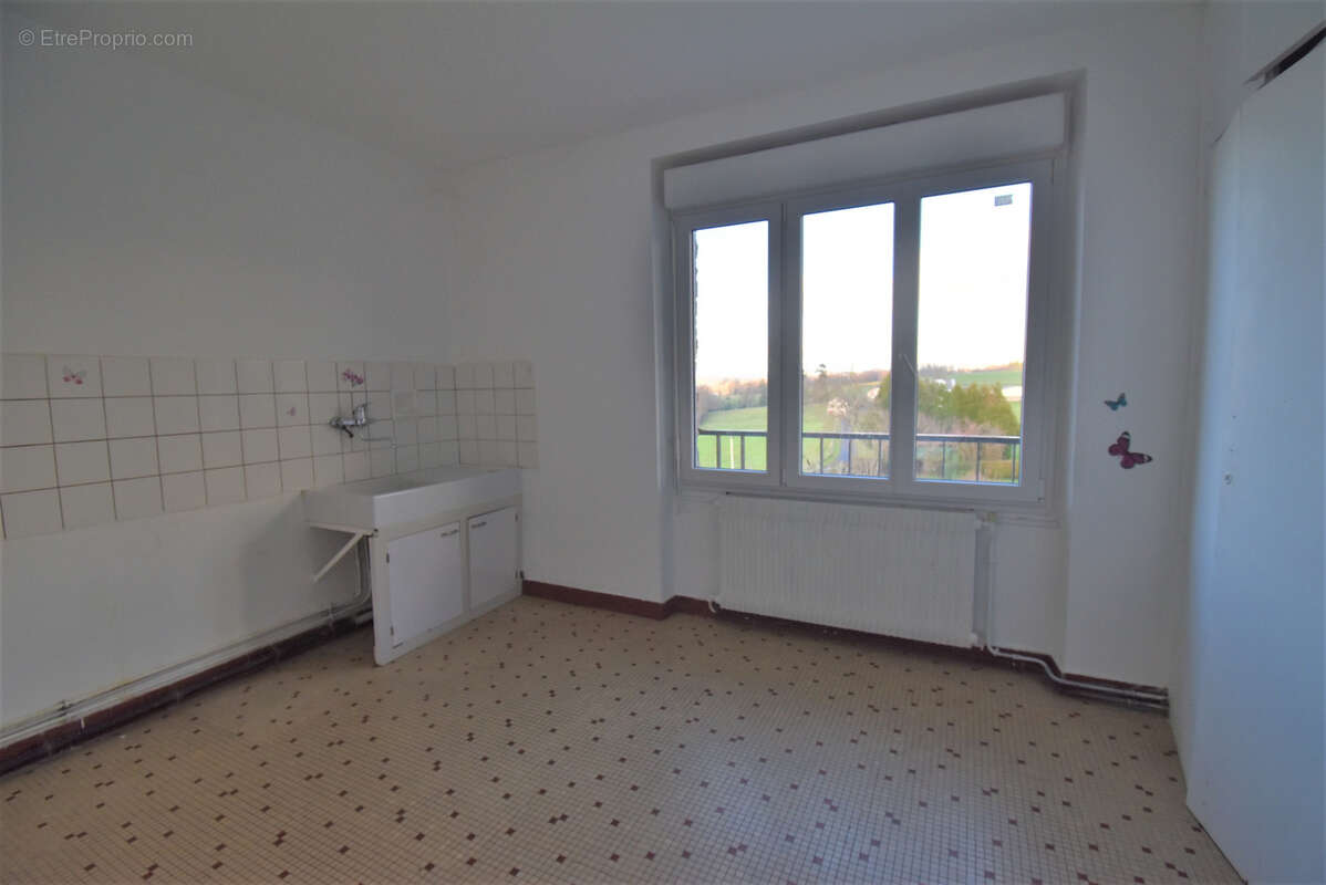 Appartement à LUBERSAC