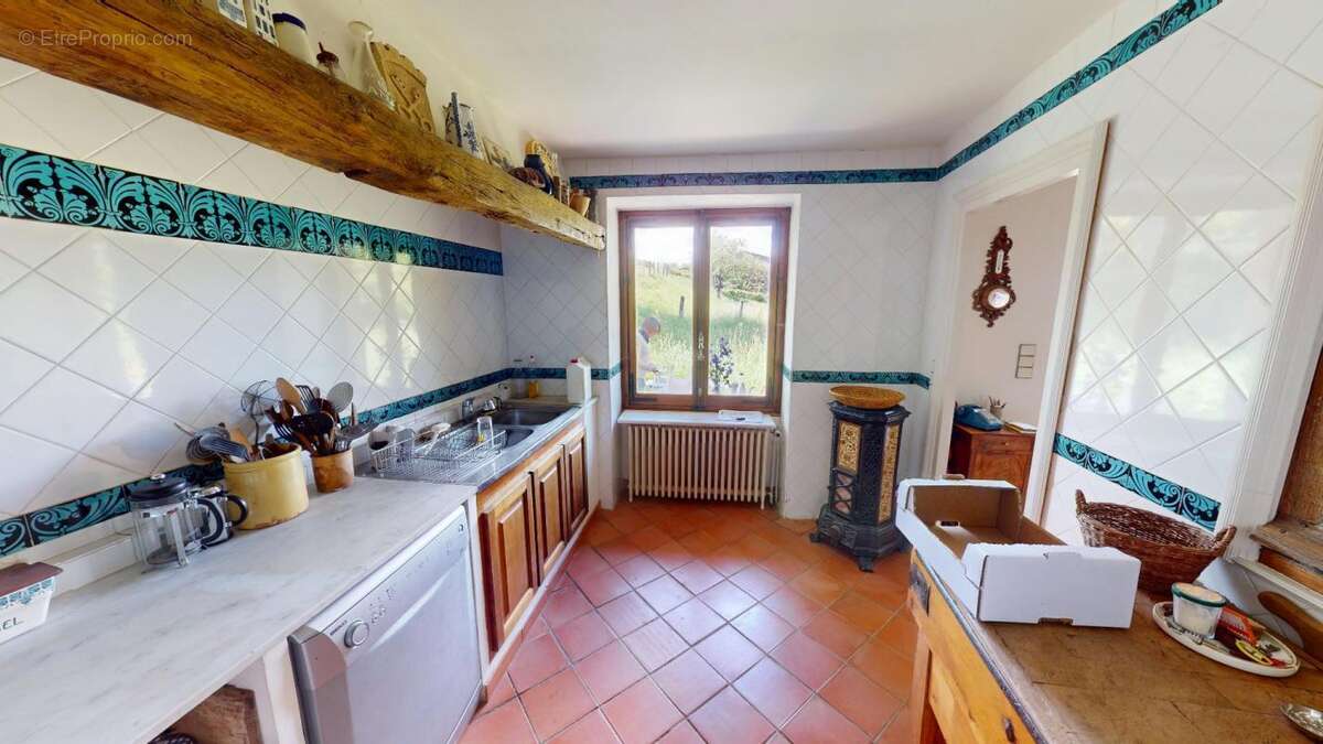 Maison à SAINT-PIERRE-LE-VIEUX