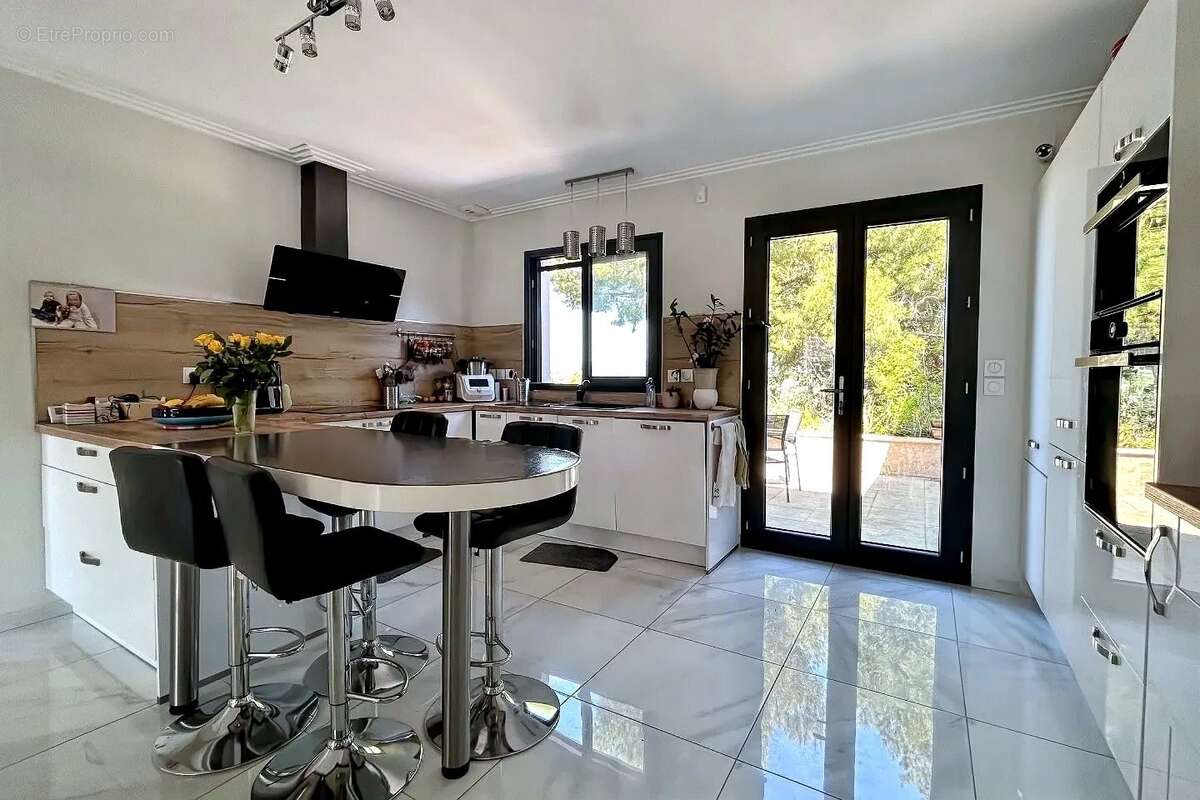Maison à MEZE