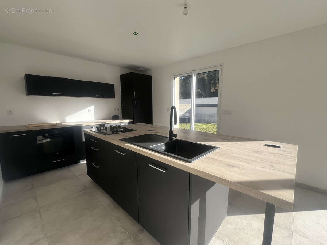 Maison à BALLAN-MIRE