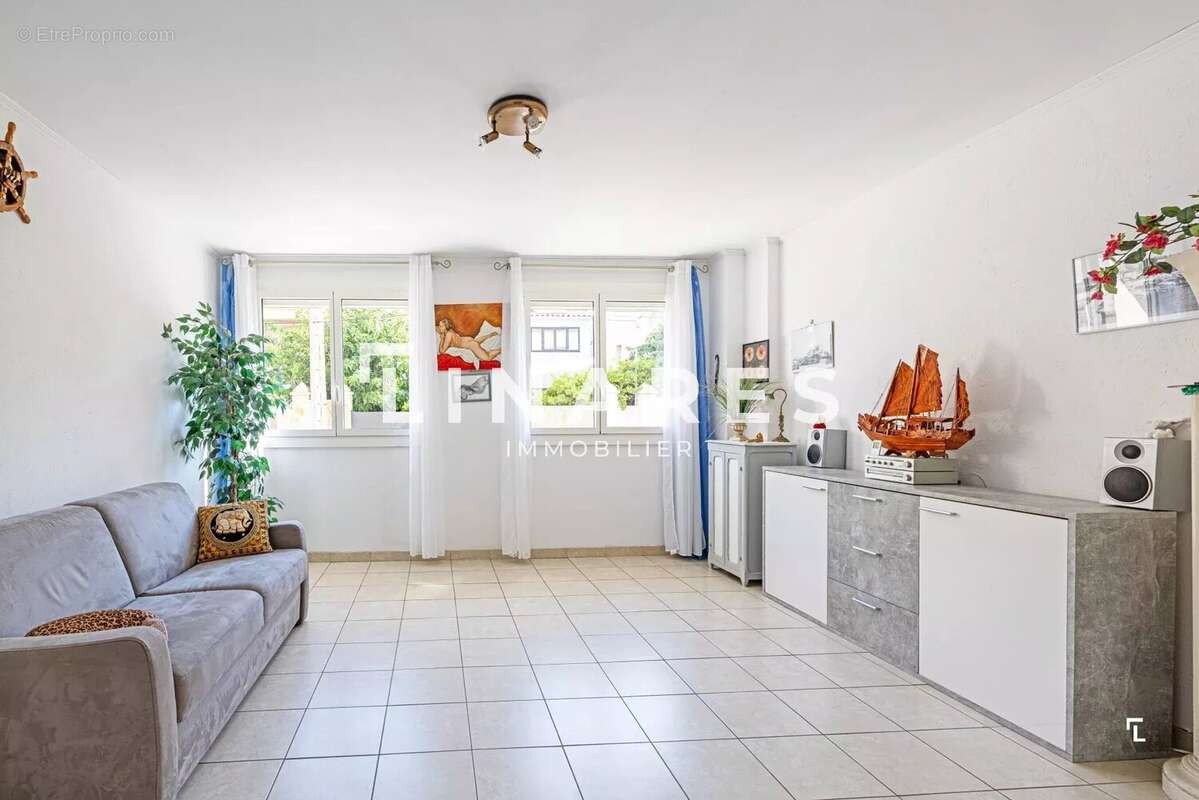 L'ESCALE - Appartement T2 de 51m2 - 13008 - photo 2