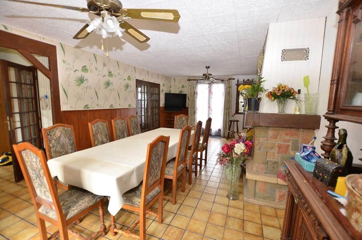 Maison à VIRY-CHATILLON