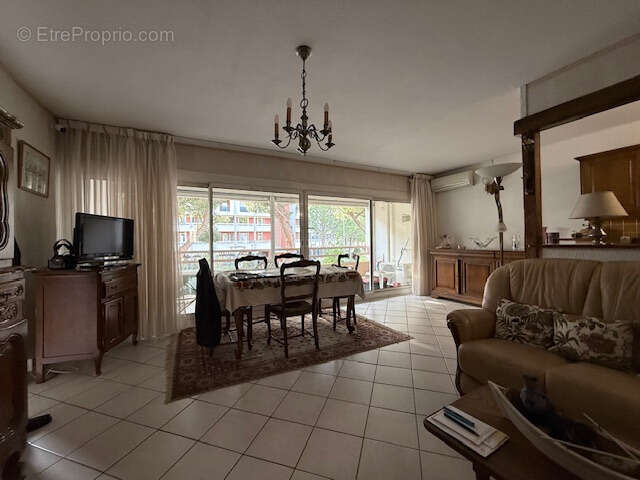 Appartement à PLAN-DE-CUQUES