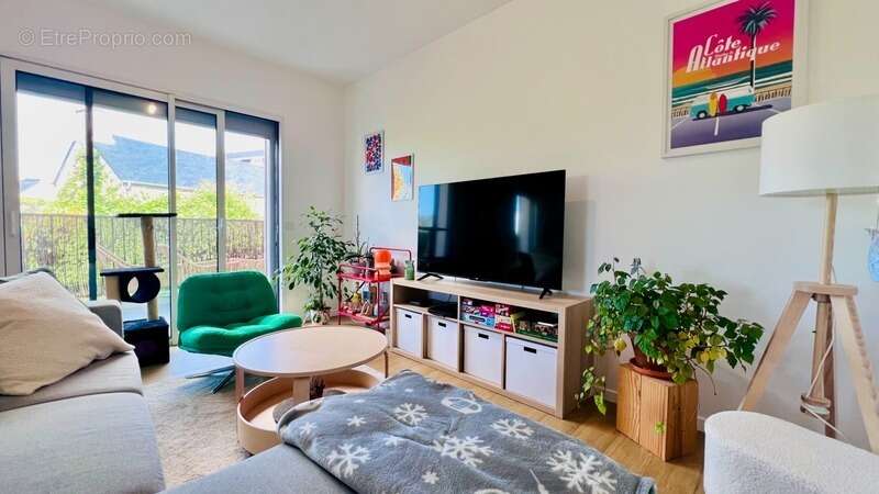 QUIMPER, quartier Kerfeunteun : Appartement meublé à vendre, 2 pièces de 50 m² habitable - Terrasse - Parking souterrain privati - photo 2