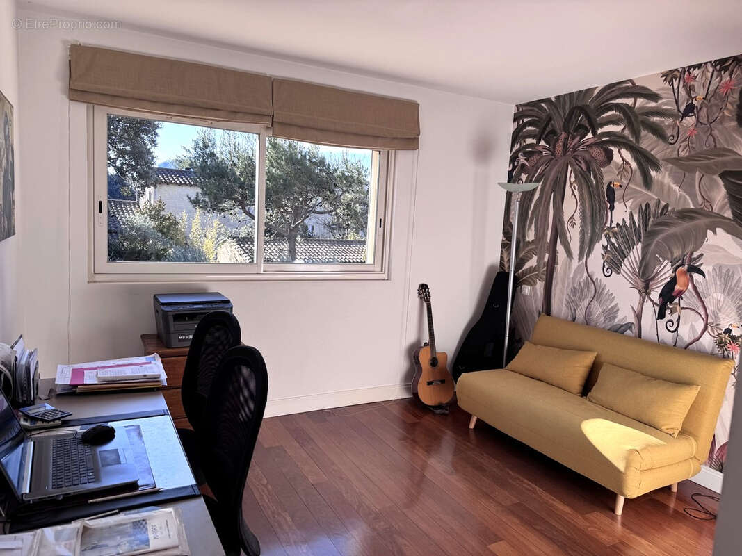 Maison à VILLENEUVE-LES-AVIGNON