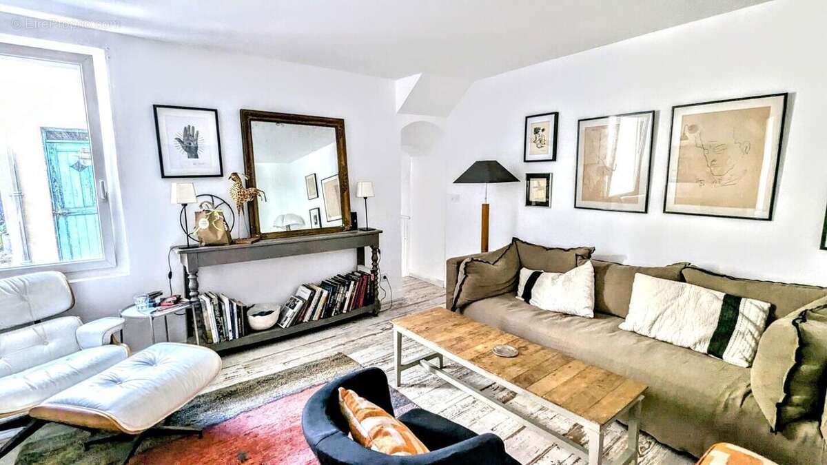 Maison à LAURIS