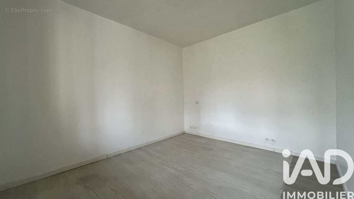 Photo 9 - Maison à PIERREFITTE-SUR-SEINE