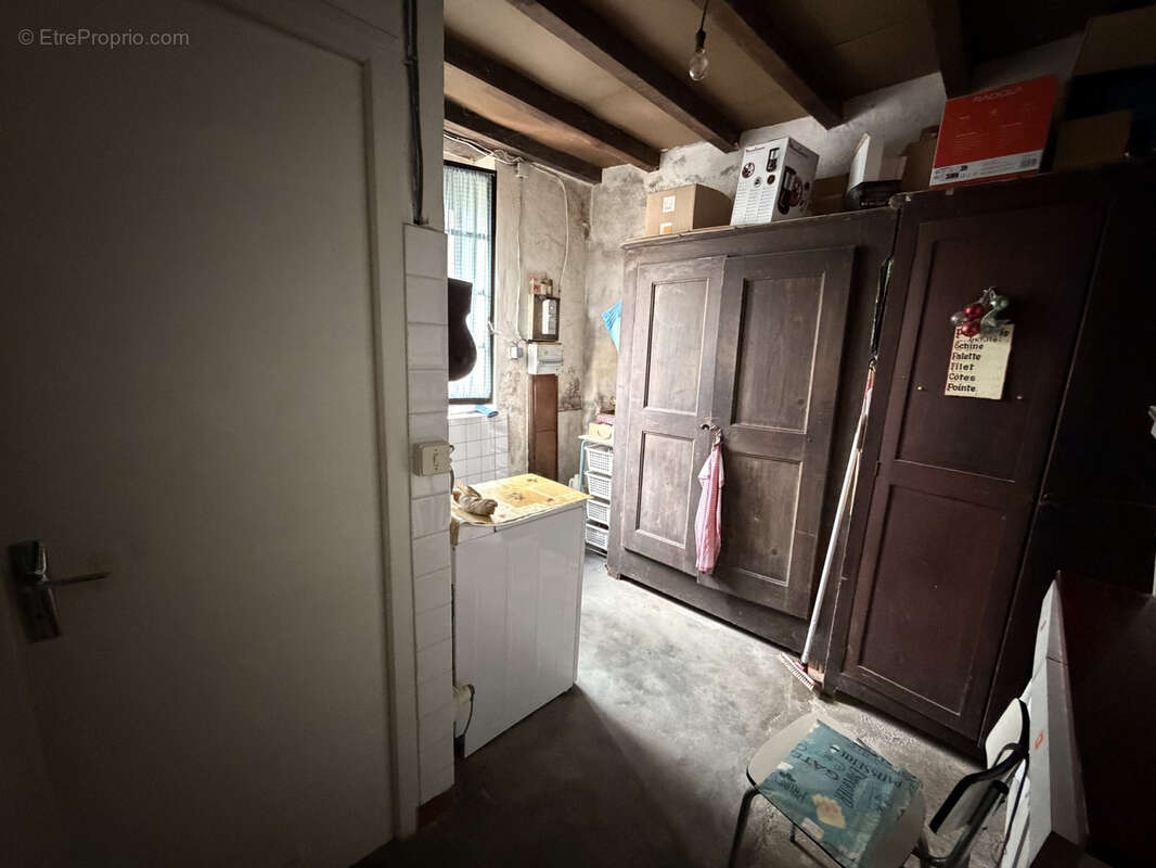 Maison de Bourg à Saint-Sulpice-Laurière - photo 6